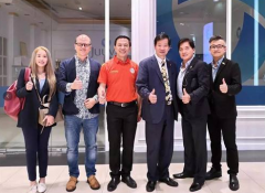 日本考察时服装搭配也非常重要，专业性在此体
