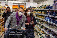 全球陷入封锁，中国将成参照